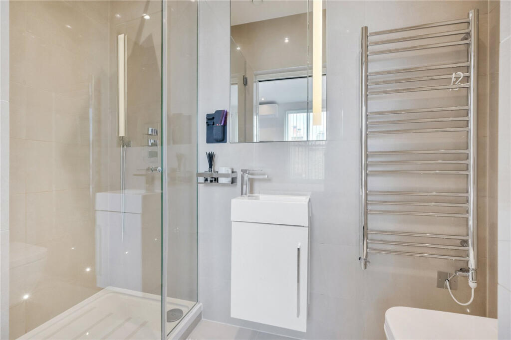 Apartment in London, Pentonville, Barnsbury - More