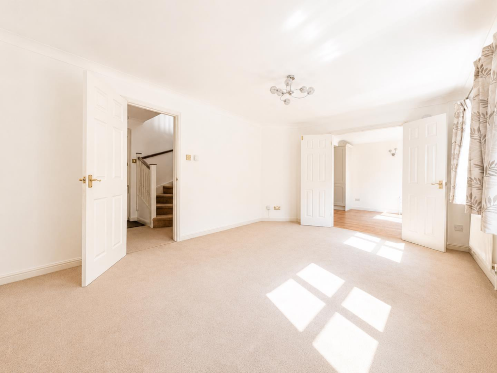 House in Tonbridge - View 5