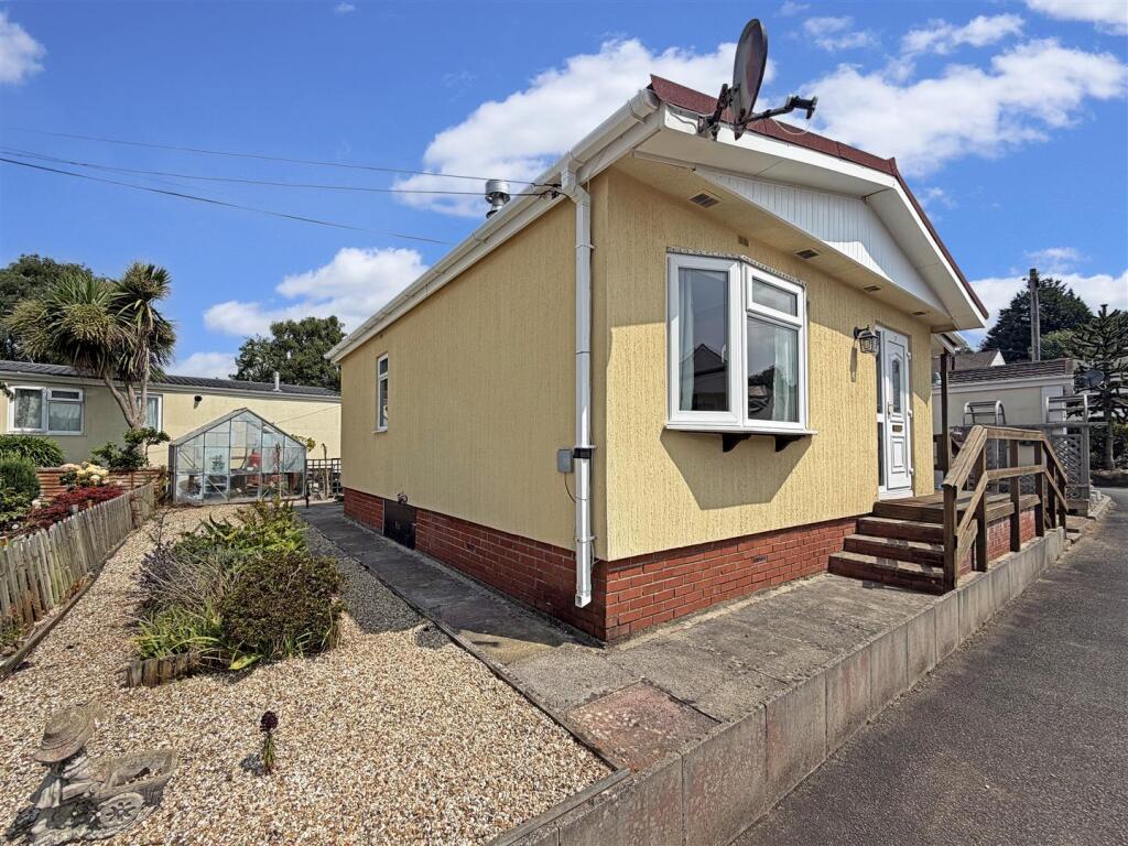 Main image of property: Crossley Moor Road, Kingsteignton, Newton Abbot