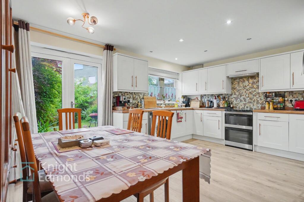 House in Maidstone, Shepway - View 2
