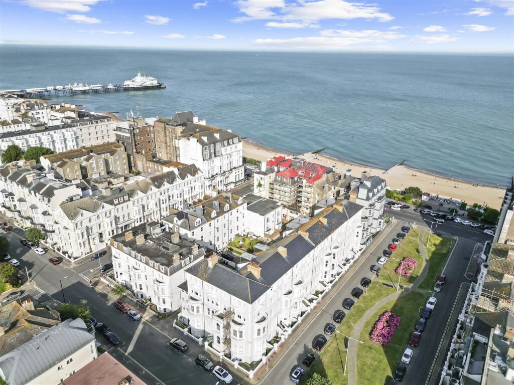 Apartment in Brighton - View 2