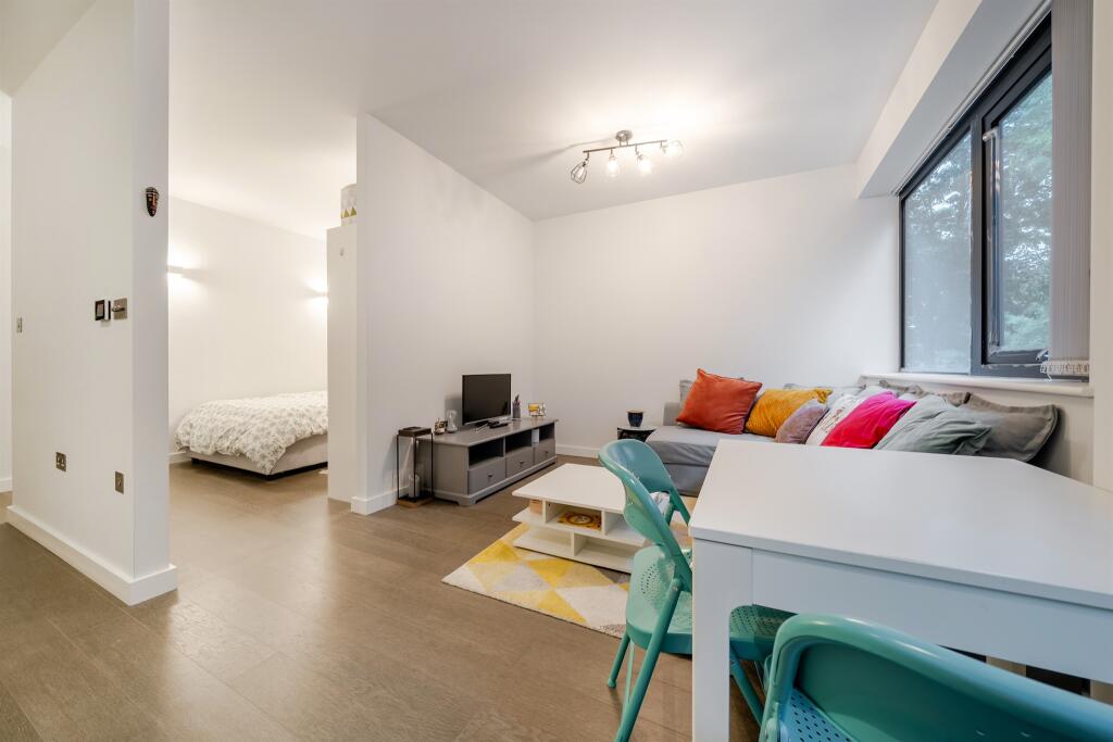 Additional image 9 of Everard Close, St. Albans