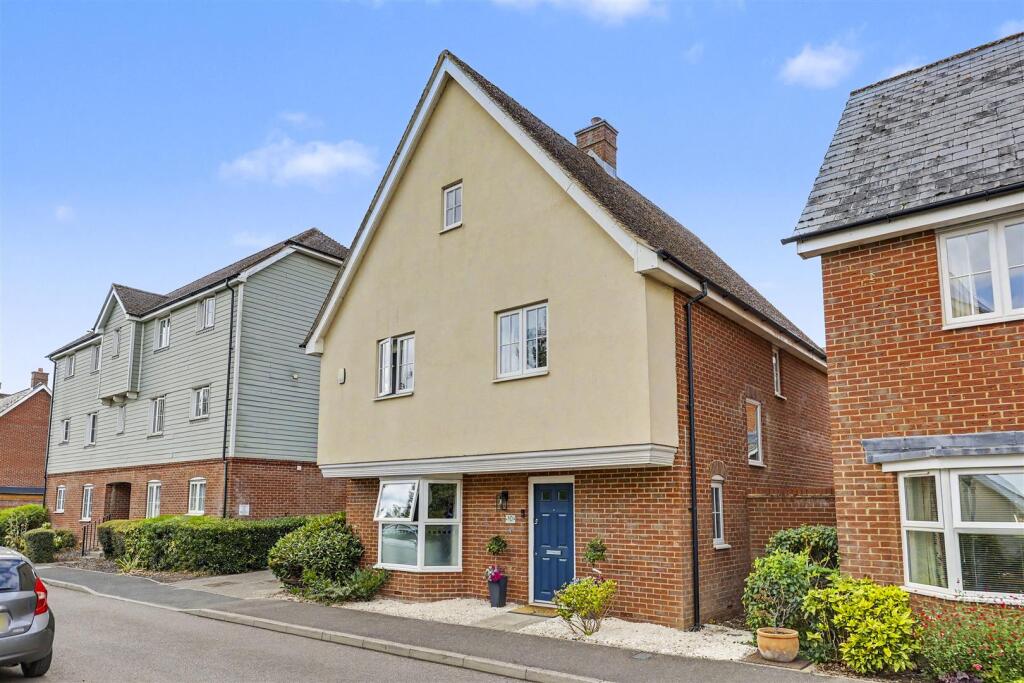 Main image of property: Crabtrees, Saffron Walden