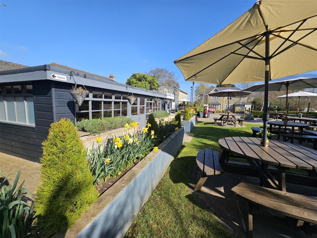 Main image of property: High Street, Godshill