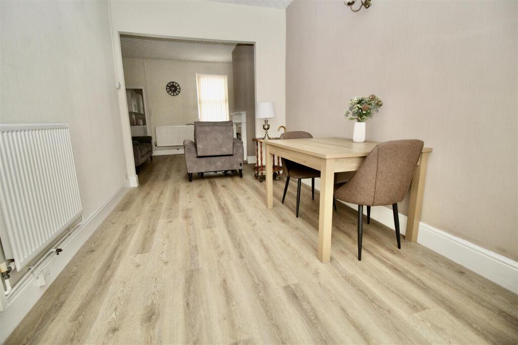 House in Birmingham, West Midlands - View 2