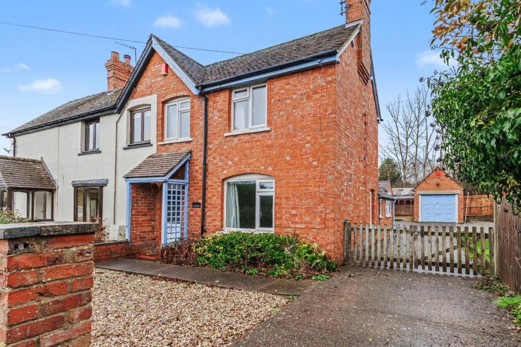 Main image of property: Cleeve Road, Middle Littleton, Evesham