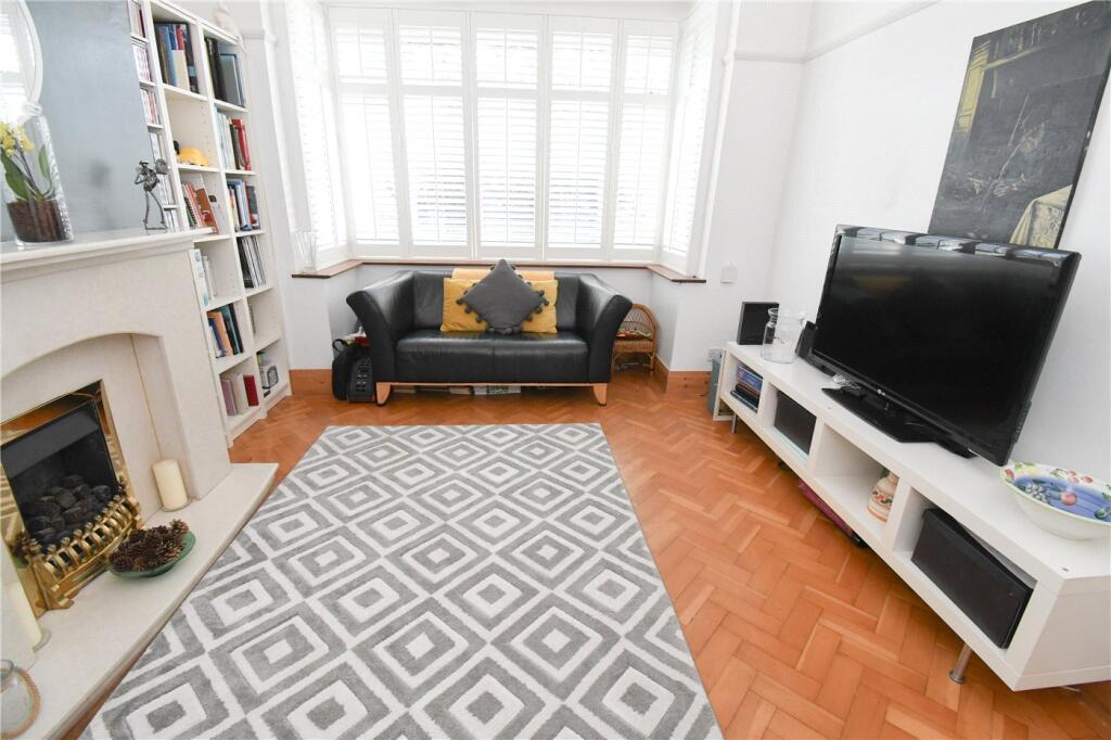 House in Greasby, Liverpool City Region - View 3