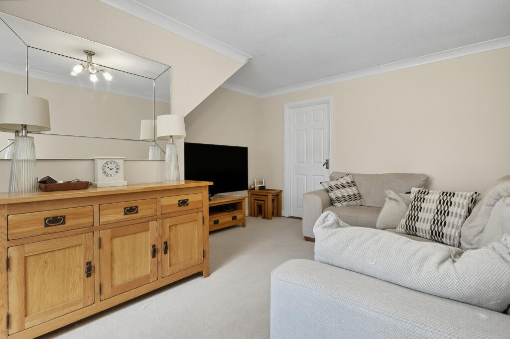 Sheppard Drive, Chelmer Village, Chelmsford photo 2