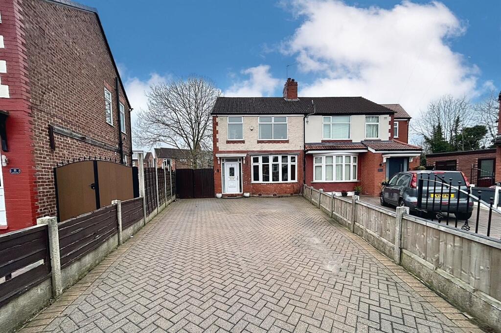 Main image of property: Withnell Road, Burnage, M19