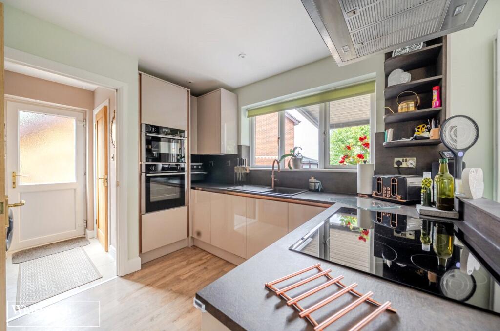 House in Reading - More