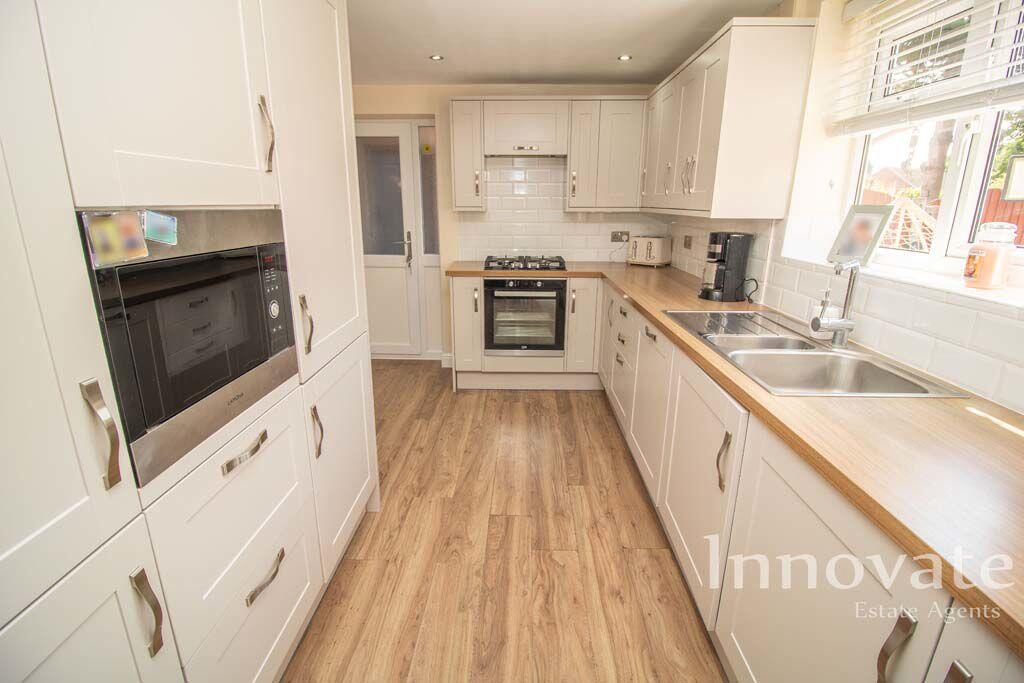 House in Sandwell, West Midlands - View 3