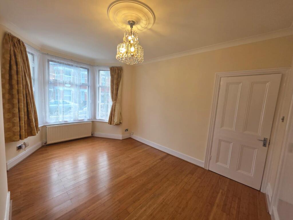 Main image of property: Derby Avenue, North Finchley, N12