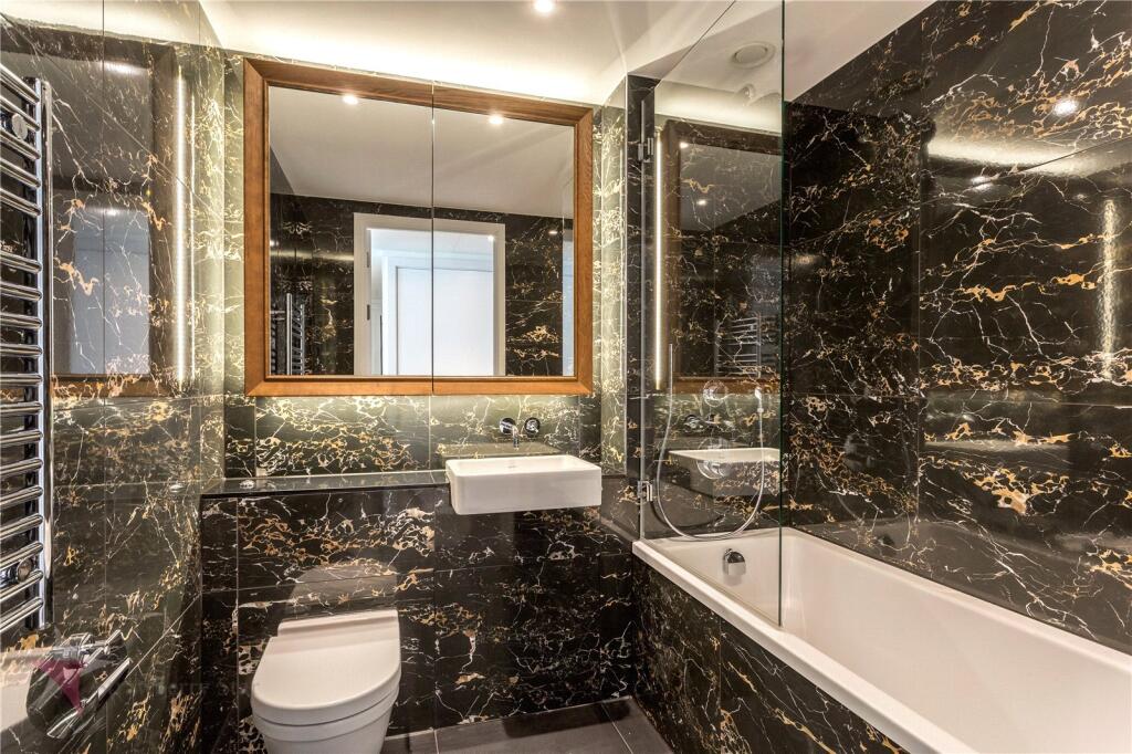 Apartment in London, Vauxhall - View 6
