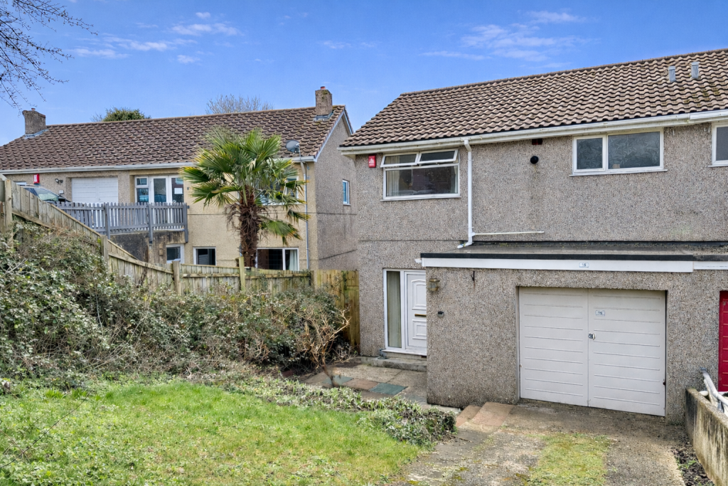 Main image of property: Shallowford Close, Eggbuckland, Plymouth, PL6 5TN