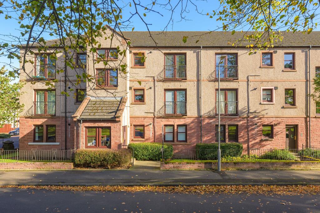 1-bed flat on Brown Court, Grangemouth, £89,995