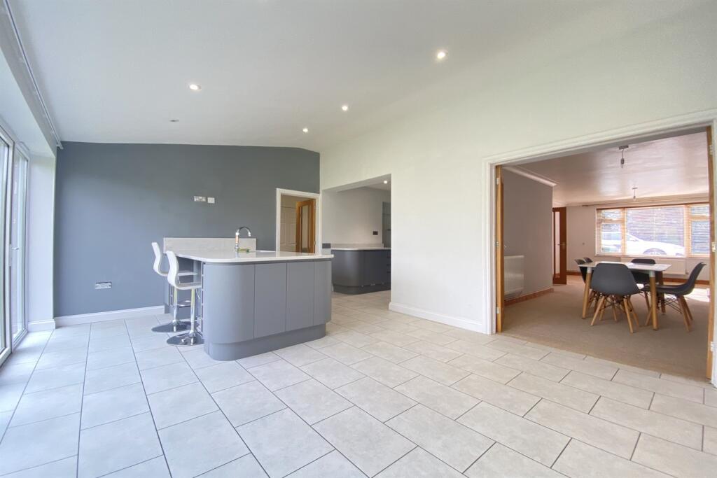 House in Reading - View 5