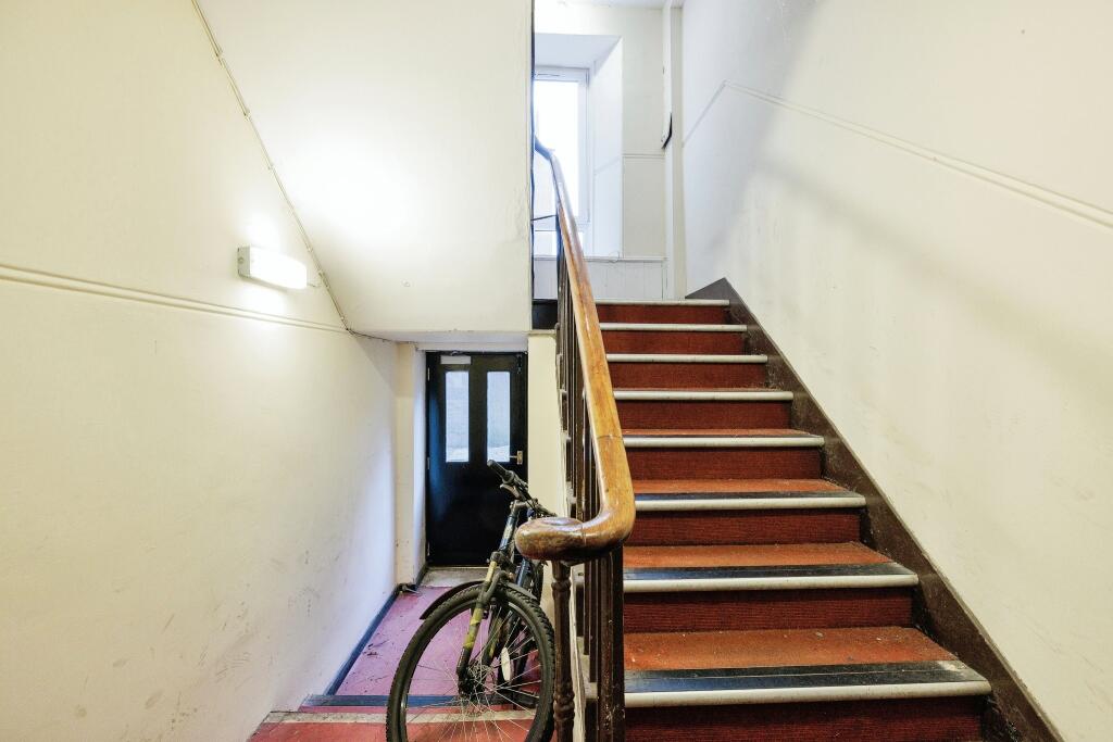 Rosemount Place, Aberdeen, AB25 - View 4