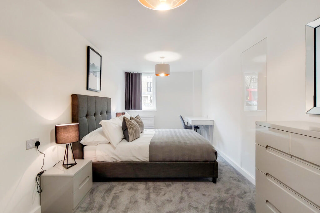 Apartment in London - More