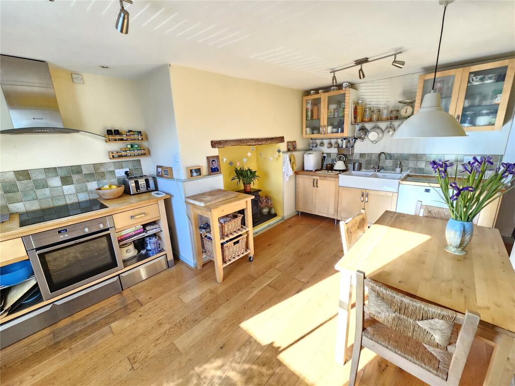 Park Place, Eggesford Road, Winkleigh - View 6