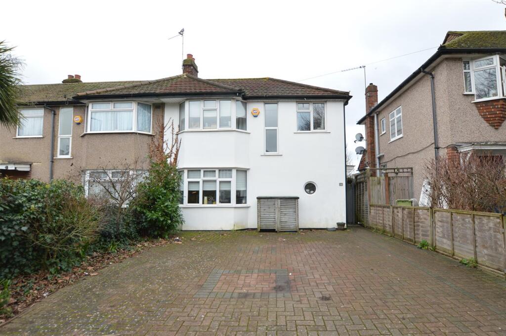 Main image of property: Warren Road, Whitton
