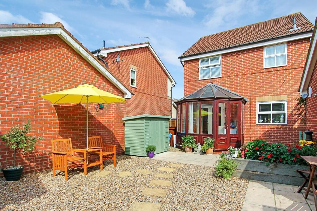 9 Winthropp Close, Malton, YO17 7FL photo 4