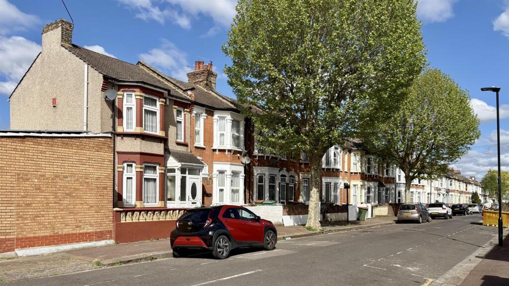 Main image of property: East Ham, London E6