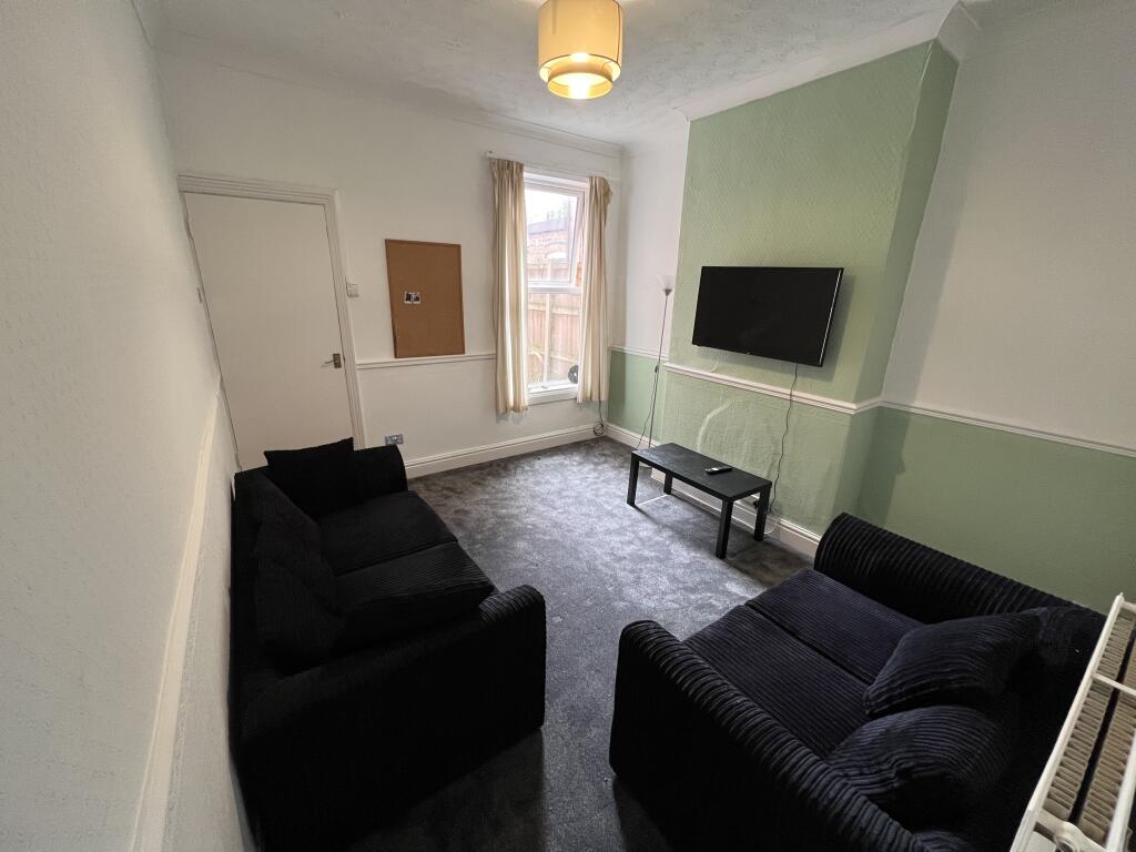 Hubert Road - 4 bed, Selly Oak, West Midlands, B29