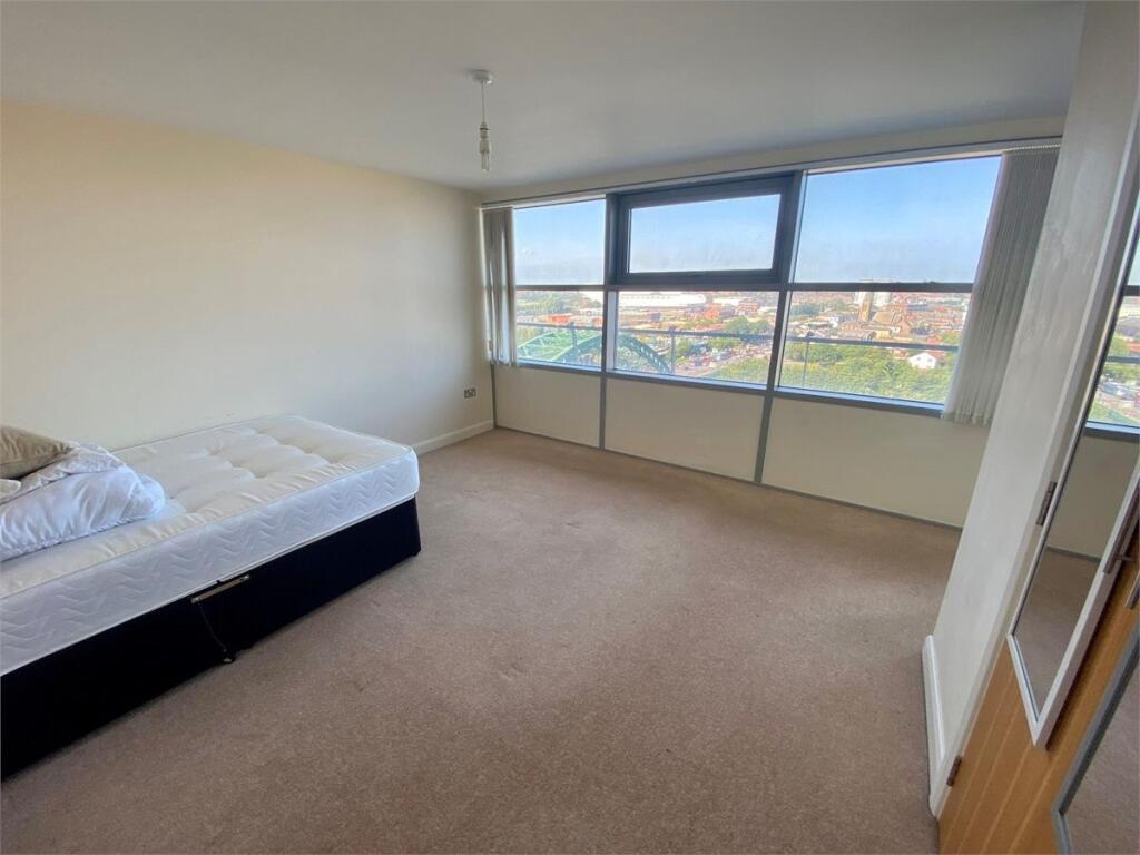 Apartment in Sunderland - View 4