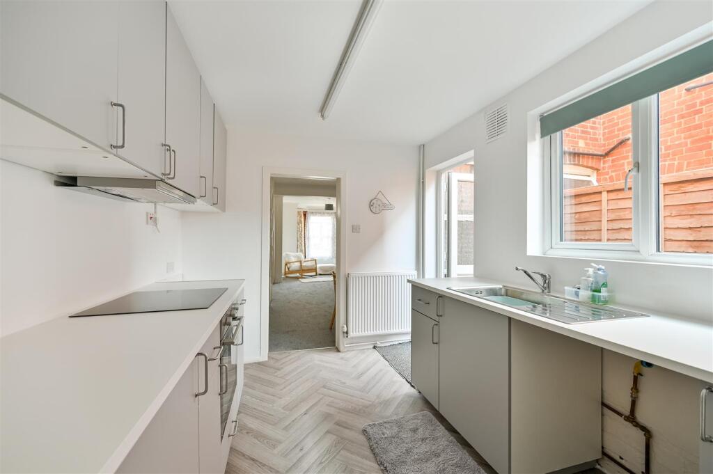 House in Reading - View 5
