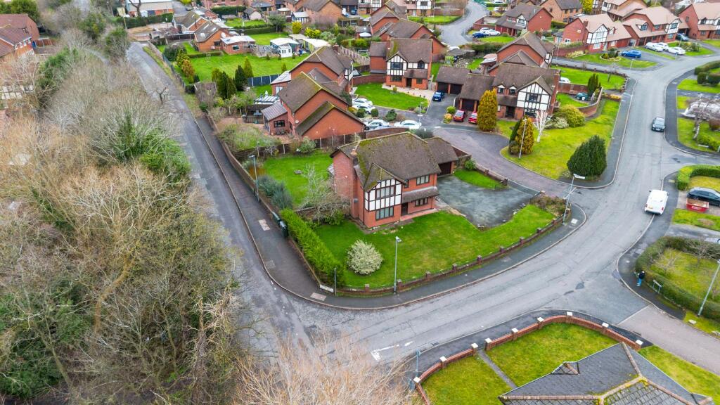 Main image of property: Tilman Close, Great Sankey, WA5