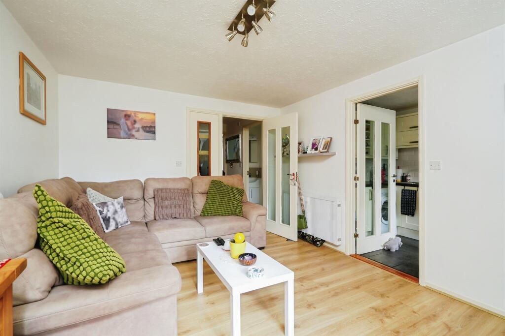 Apartment in South Oxfordshire, Didcot - View 4