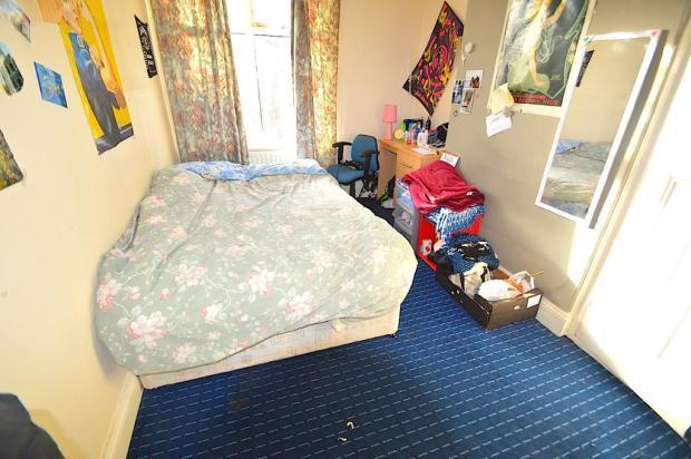 House in Leeds, West Yorkshire - More