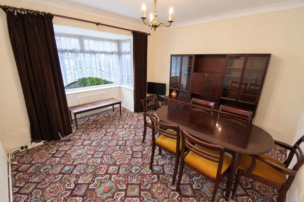 House in Amber Valley, Derbyshire - View 4