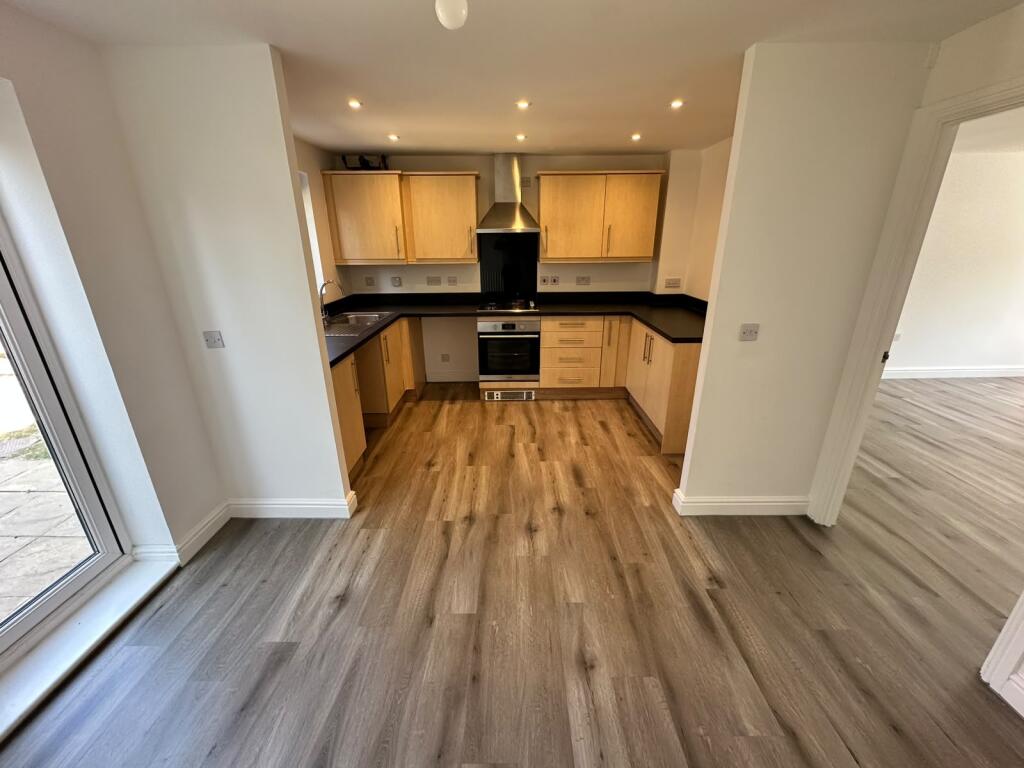 Trinity View Road, Tidworth, SP9 photo 4