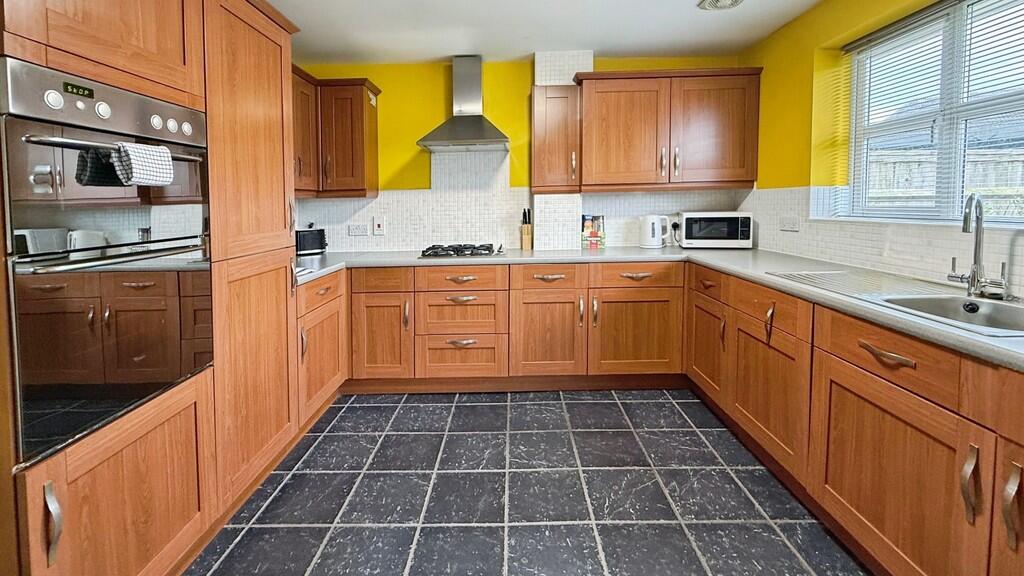 Additional image 4 of Sandalwood Road, Westbury