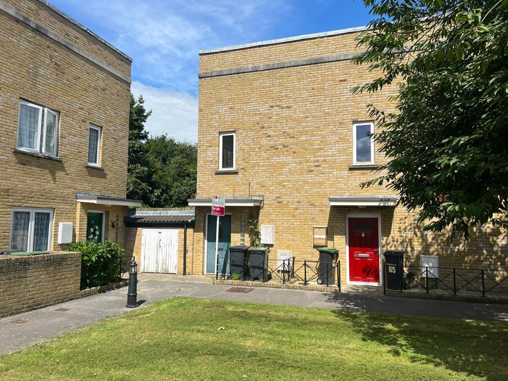 Main image of property: Thomas Grant Avenue, Gosport