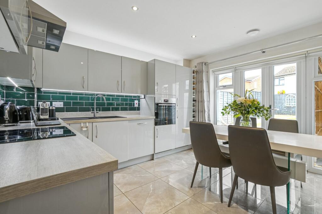 Peppermint End, Ampthill, MK45 photo 4