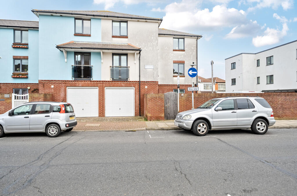 Main image of property: Devonshire Square, Southsea, Hampshire, PO4