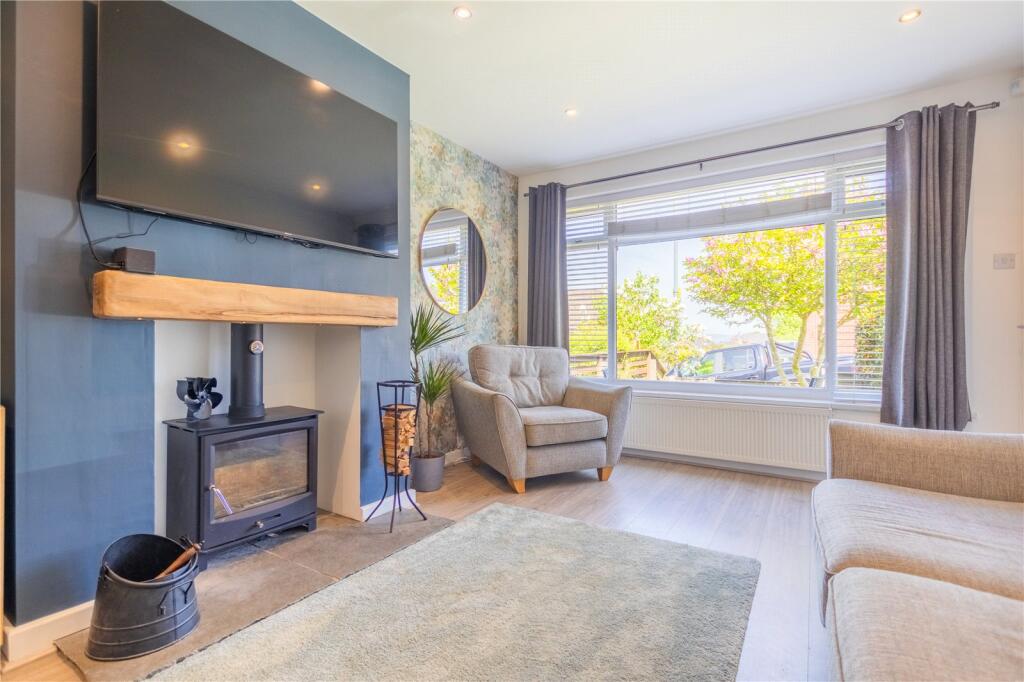 House in Oldham, Greater Manchester - View 6