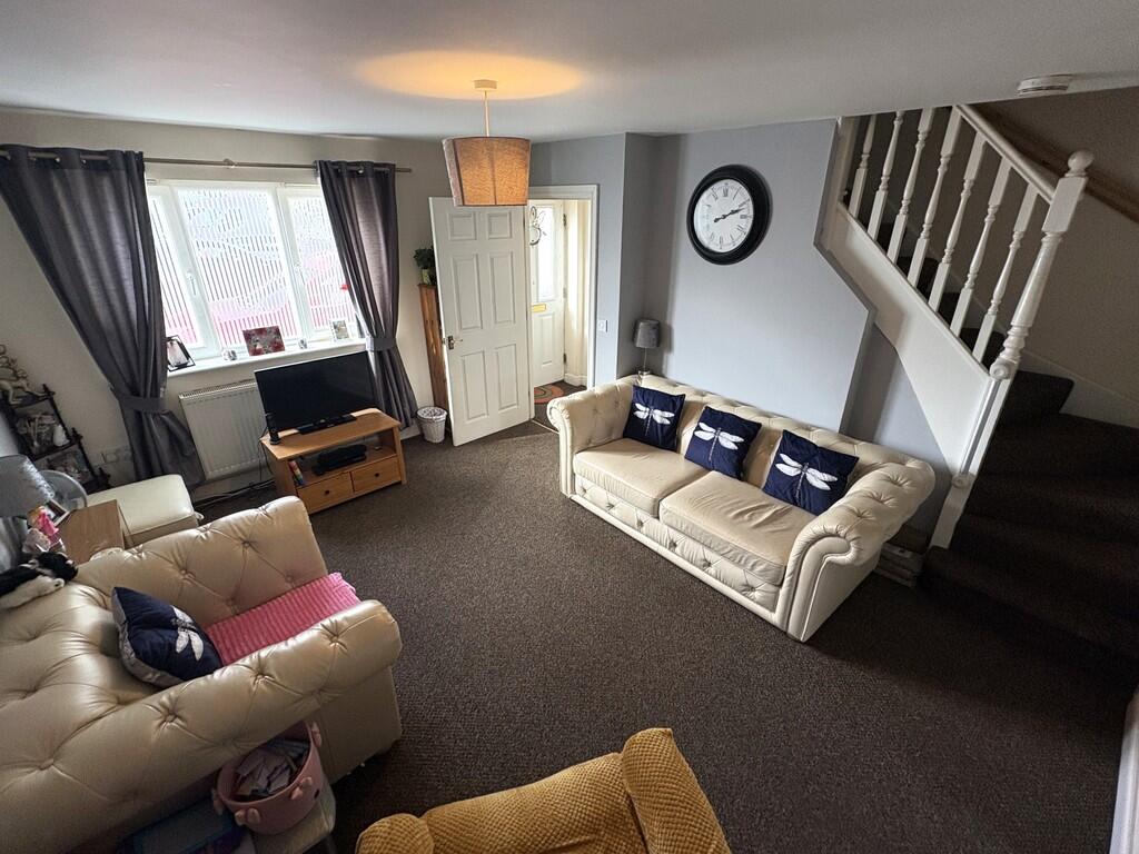 Doulton Court, Bedworth photo 3
