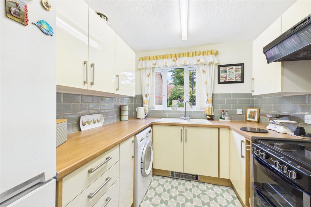 Watermill Court, Bath Road, Woolhampton, Reading, RG7 - View 4