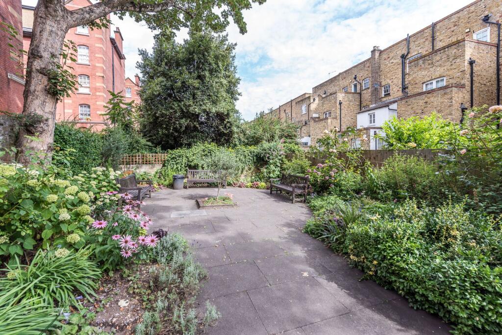 Property photo 11