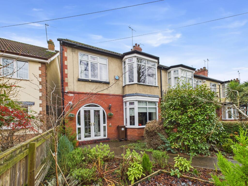 Main image of property: Beverley Road, Hull, HU6 7EX