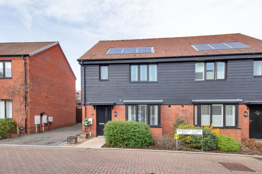 Main image of property: Dobson Close, Leybourne, West Malling, ME19 5SQ