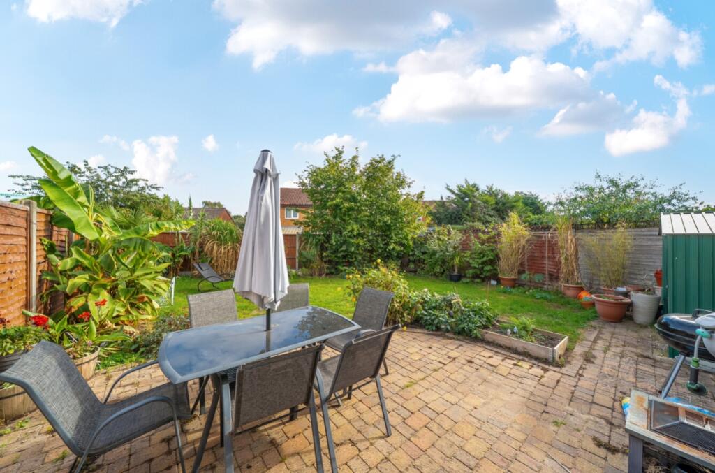 House in Lincoln, Birchwood - View 4