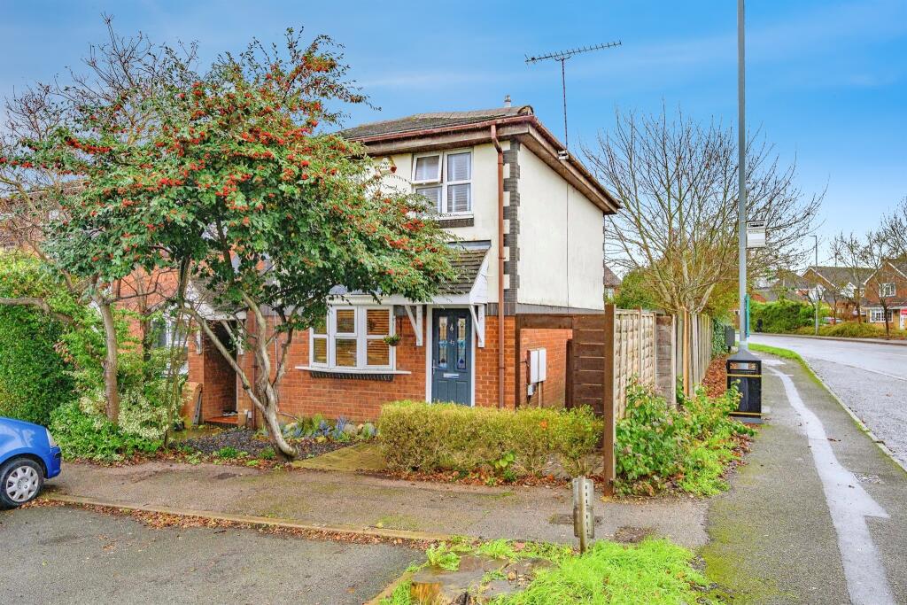 Main image of property: The Magpies, Luton