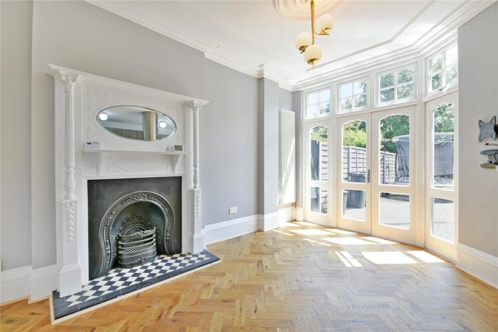 Main image of property: Oakfield Road, Southgate, N14