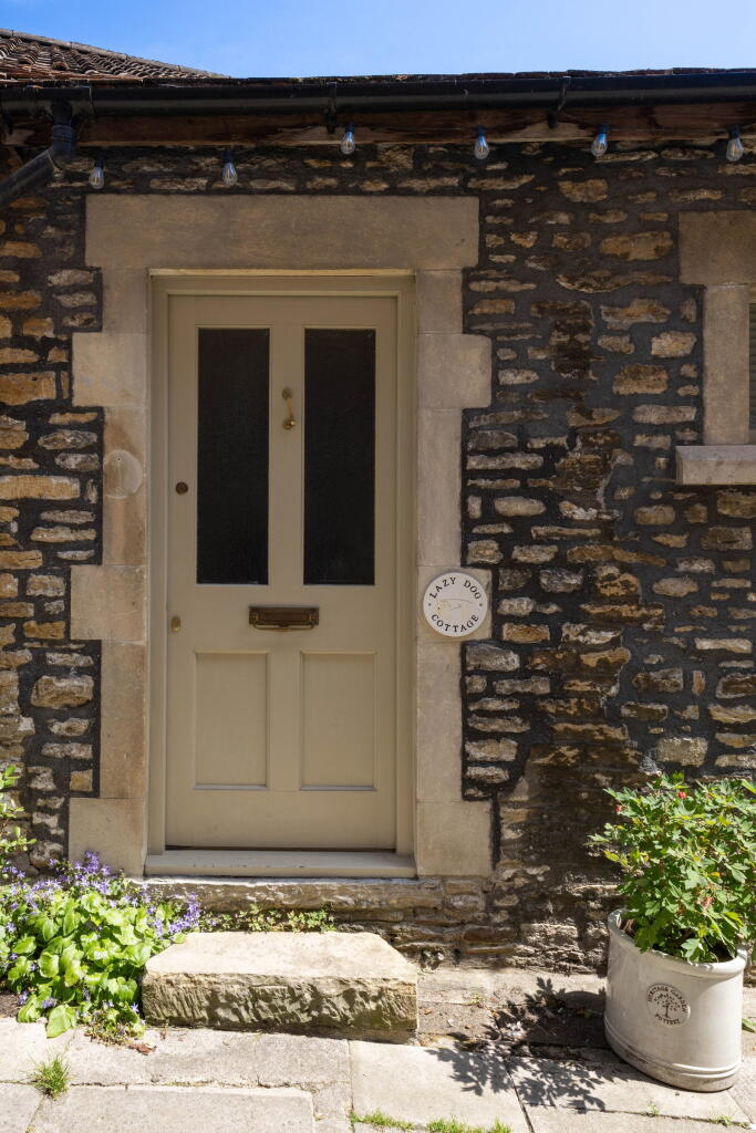 Paul Street, Frome, BA11 1DT photo 3