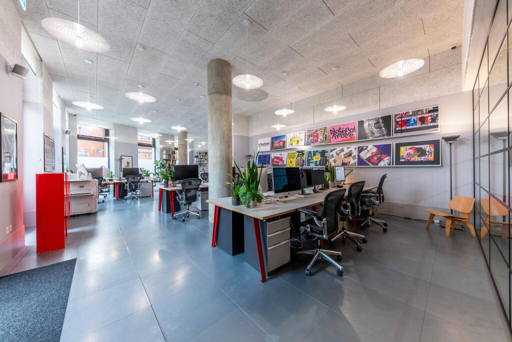 Main image of property: Blackfriars Circus, 15 Glade Path, London, SE1 8EG