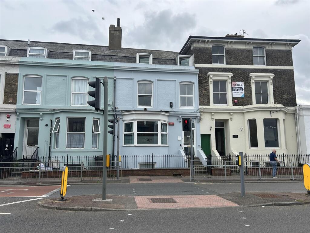 Main image of property: Queen Street, Deal, Kent, CT14 6EY